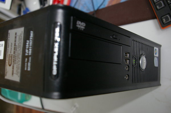 Dell Optiplex 755 SFF-grau-PC (Intel Core 2 Duo E6550/2.33 GHz, 2 GB RAM, Festplatte mit 160 GB, CD-
