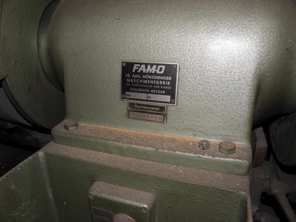 Schleifmaschine Famo SNU L 350 mit integrierter L-150 SNE